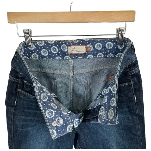 Paige Hidden Hills Premium Capri Double Button Dark Wash Crop Jeans Size 29 - Picture 7 of 15